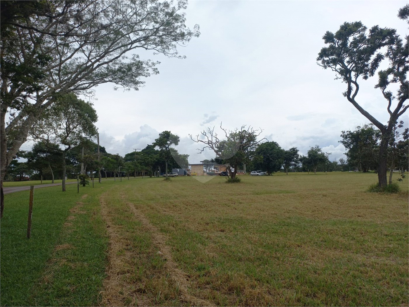 Loteamento Residencial no Condomínio Vila Pinhal do Broa