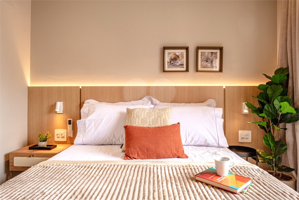 Studio à venda – 20 m² | Mobiliado | Bela Vista | Andar alto com varanda