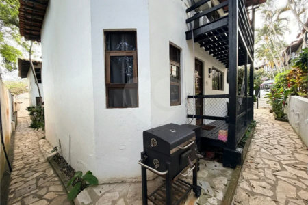 Casa à venda com 2 quartos, sendo 1 suíte, em Geribá, Armação dos Búzios, RJ