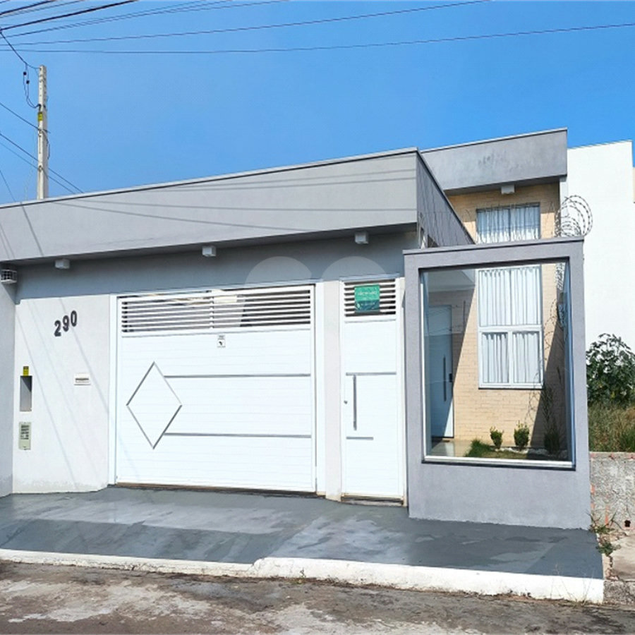 Casa térrea a venda no Jardim Embaré