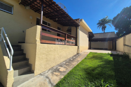 Casa à venda com 3 quartos, sendo 1 suíte, em Ribeirão dos Porcos, Atibaia - SP