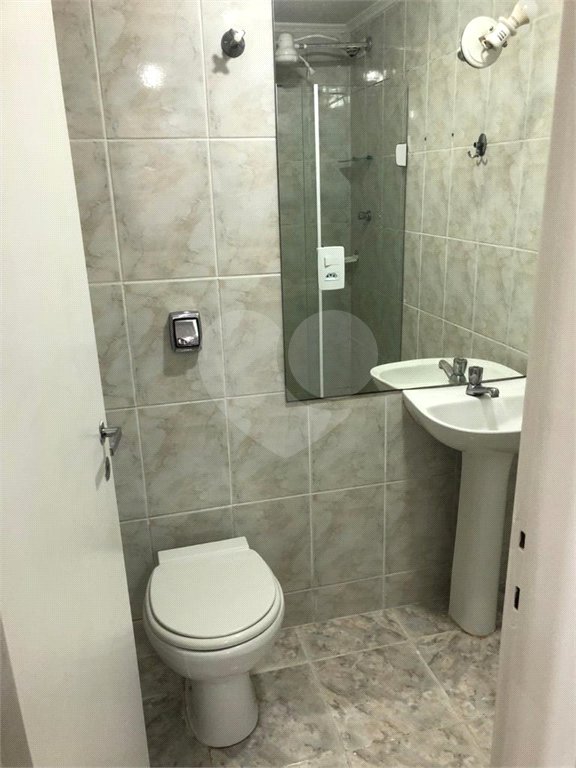 APARTAMENTO 1 DORMITÓRIO À VENDA NA LIBERDADE VENDER