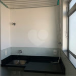 Lindo Apartamento com Varanda integrada