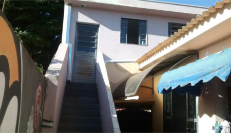 Sobrado à venda com 5 quartos em Cidade Aracy, São Carlos, SP