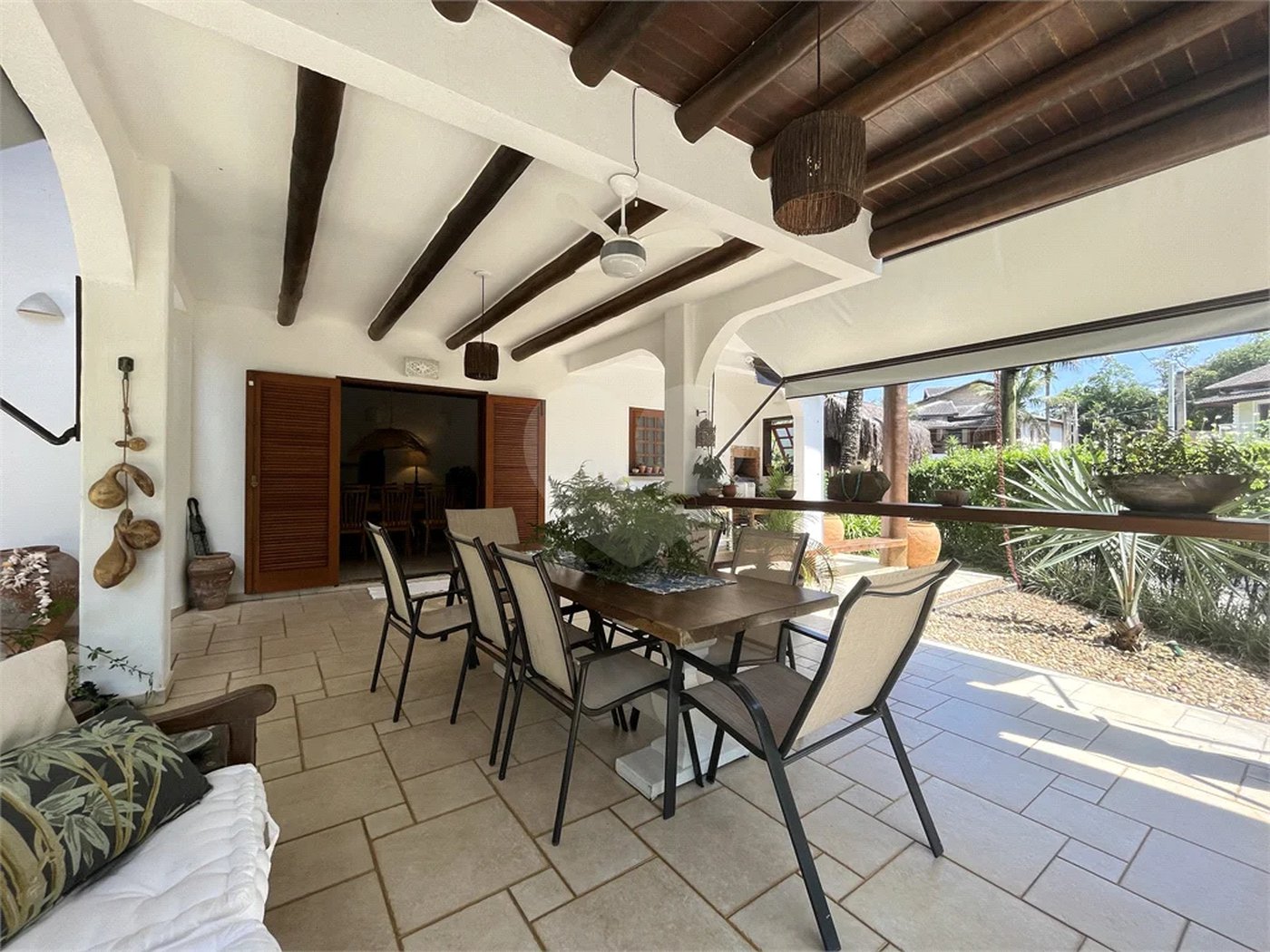 Casa à venda com 4 suítes em Costa do Sol, Bertioga, SP