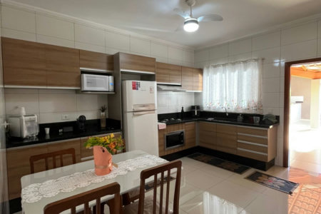Casa à venda com 3 quartos, sendo 1 suíte, em Vila Maria, Três Lagoas, MS