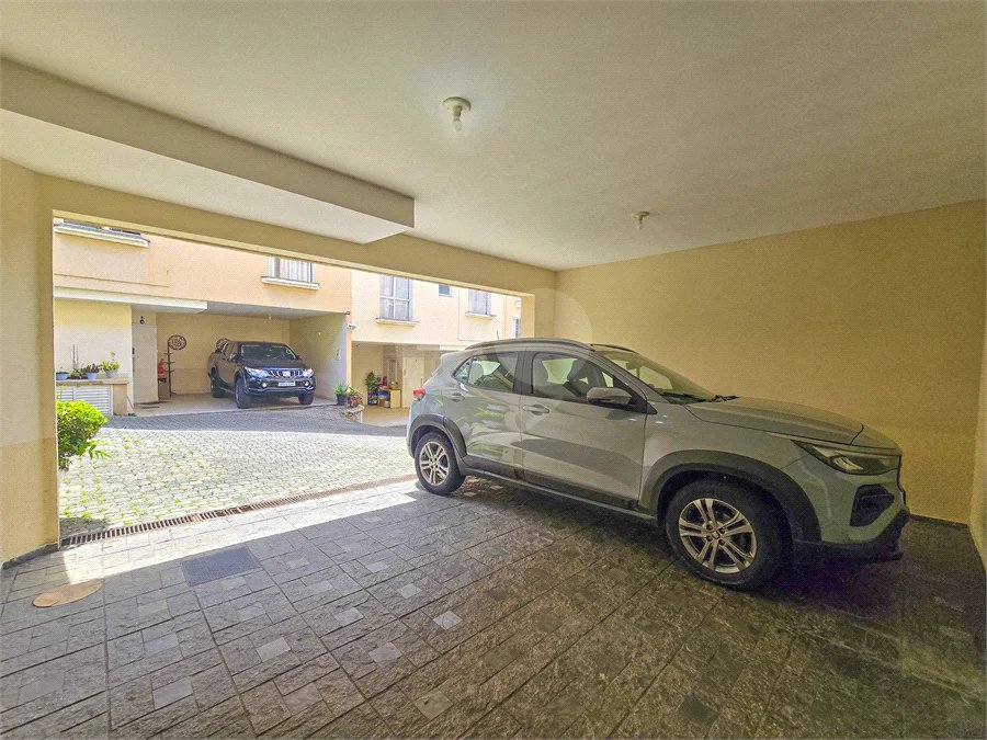 Casa em condomínio no Tucuruvi, 3 dormitórios, 1 suíte, 3 banheiros, 2 vagas e lazer com churrasqueira no condomínio