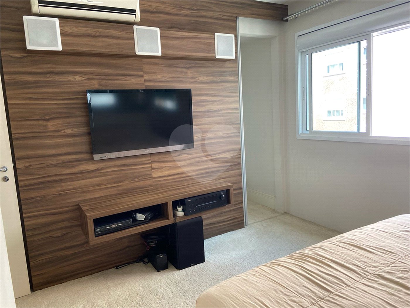 Apartamento amplo de 143 m² na Vila Mariana