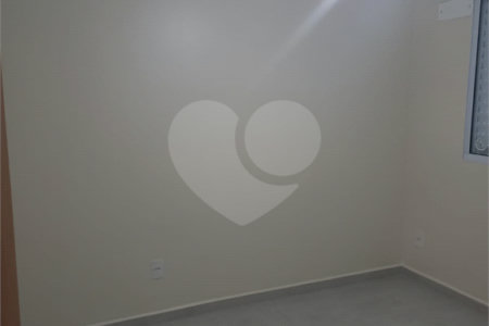 Apartamento Térreo – Condomínio Monte Pinheiros