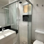 Apartamento à venda com 3 quartos, sendo 1 suíte,  em Riviera de São Lourenço, Bertioga, SP