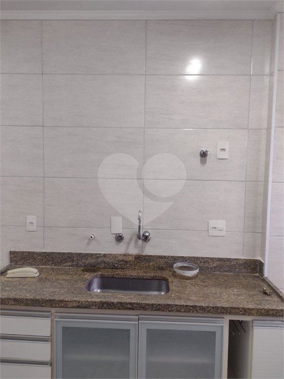 Apartamento no Edificio Jatiúca á venda.