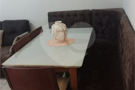 Apartamento com 80m² , 2 dormitórios , sendo 1 suíte , 1 vaga , à venda na Vila Tibiriça , em Santo André.