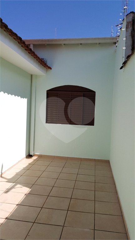 Casa térrea na Vila Costa do Sol