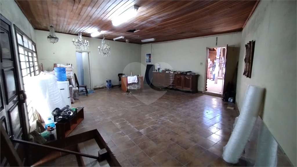 Galpão á venda - Saúde