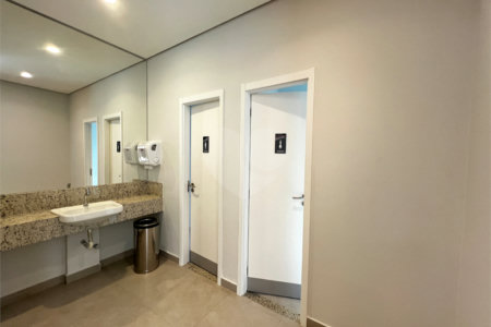 Apartamento à venda com 2 quartos, sendo 1 suíte, em Alto da Boa Vista, São Paulo, SP
