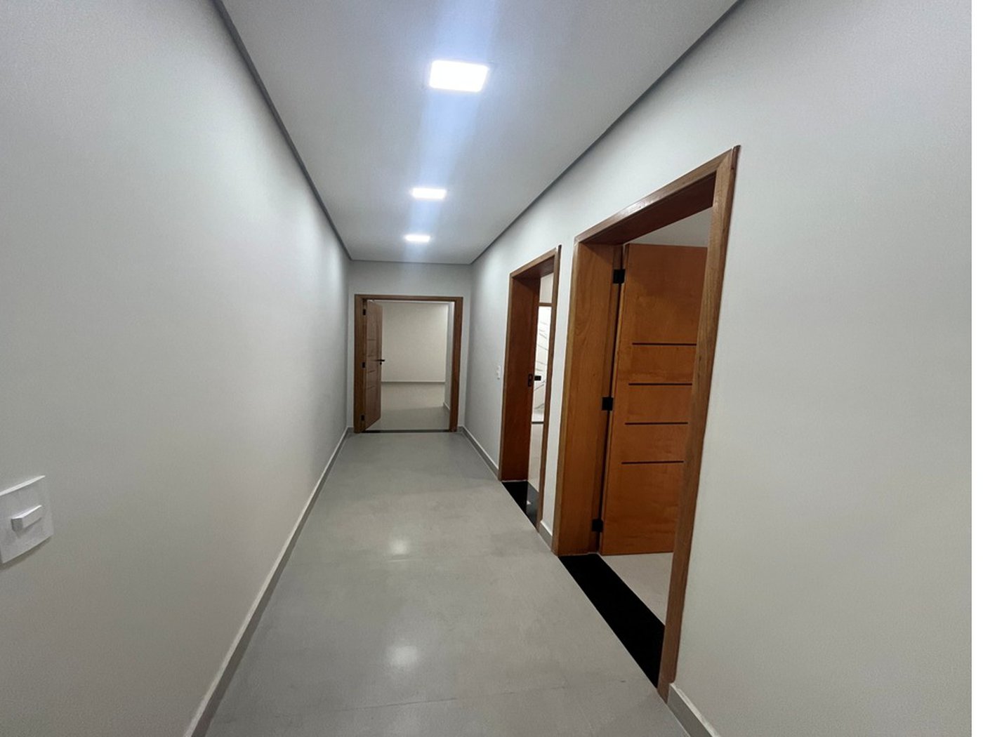 Casa à venda com 3 quartos, sendo 3 suítes, no condomínio Gran Ville São Venâncio, Itupeva - SP