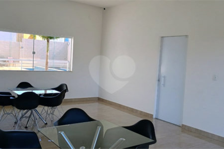 Apartamento para venda no Monte Pinheiros