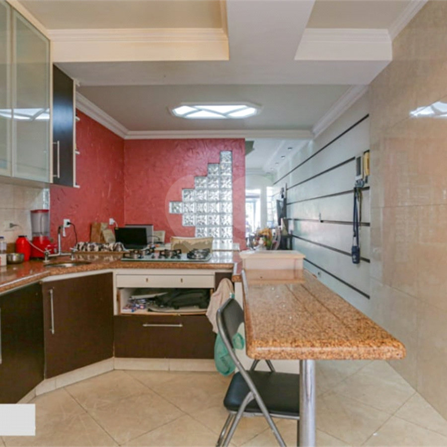 Casa de vila, 120 m², 02 dormitórios na Vila Olimpia
