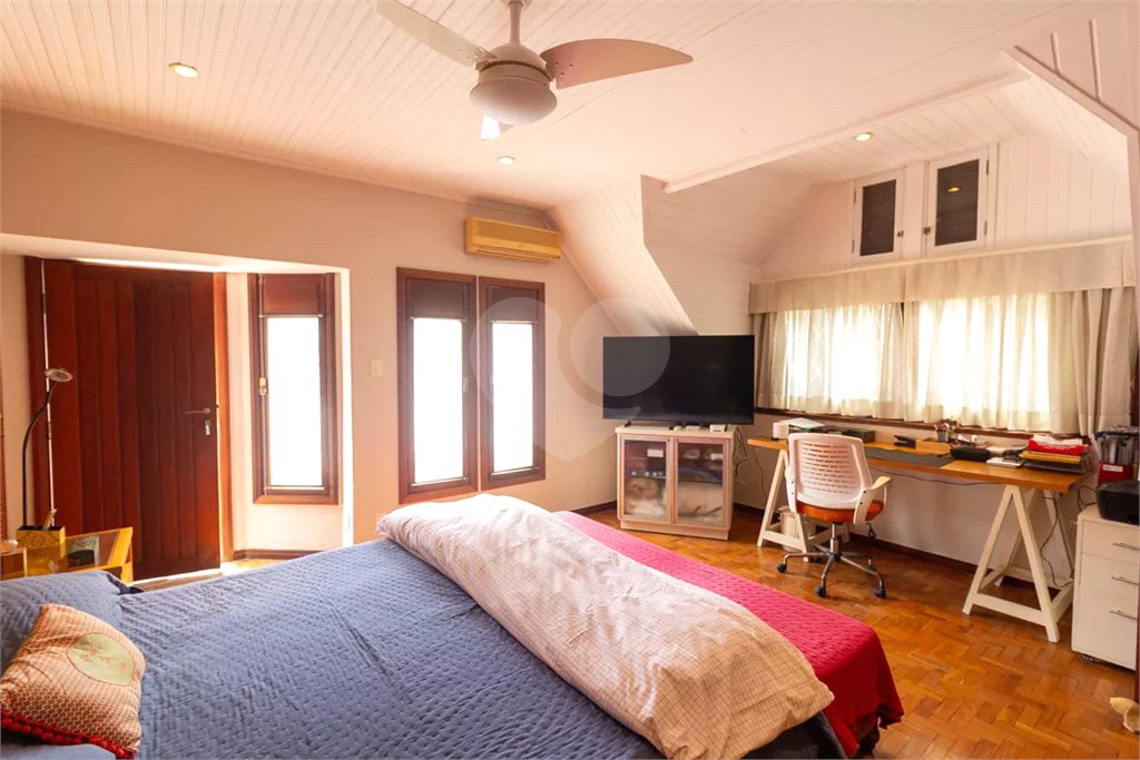 Casa à venda com 3 quartos, sendo 1 suíte, em Jardim Marajoara, São Paulo, SP