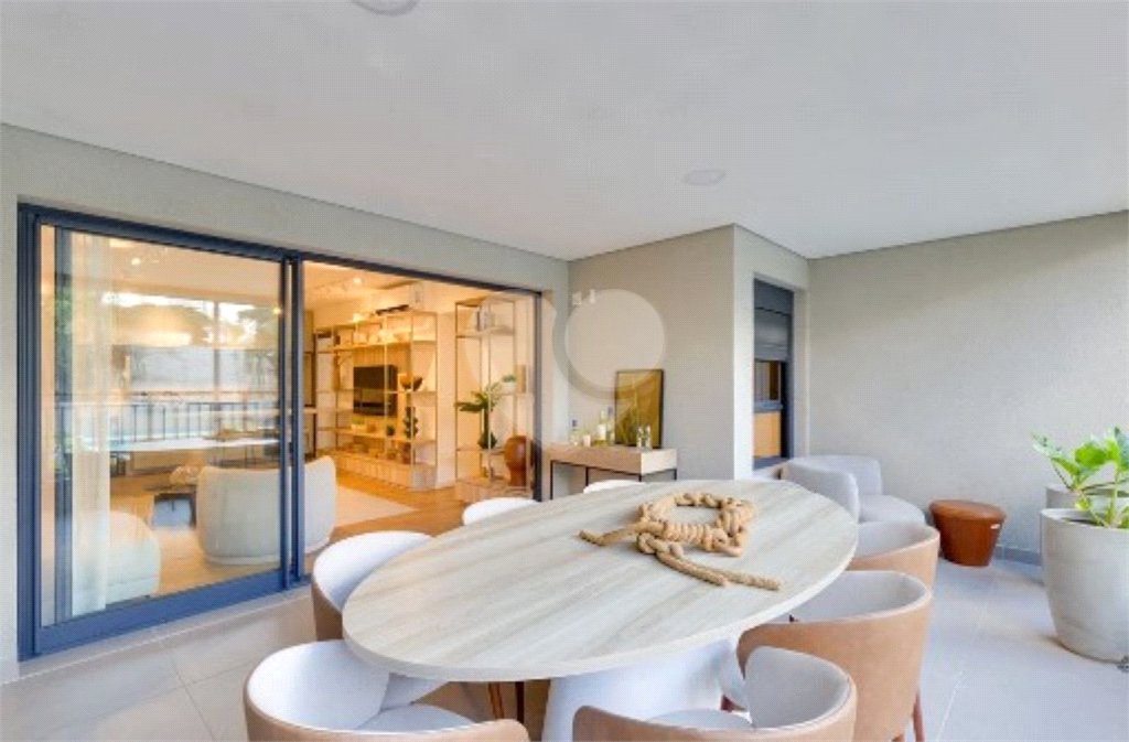 Apartamento à venda com 3 suítes em Jardim Marajoara, São Paulo, SP