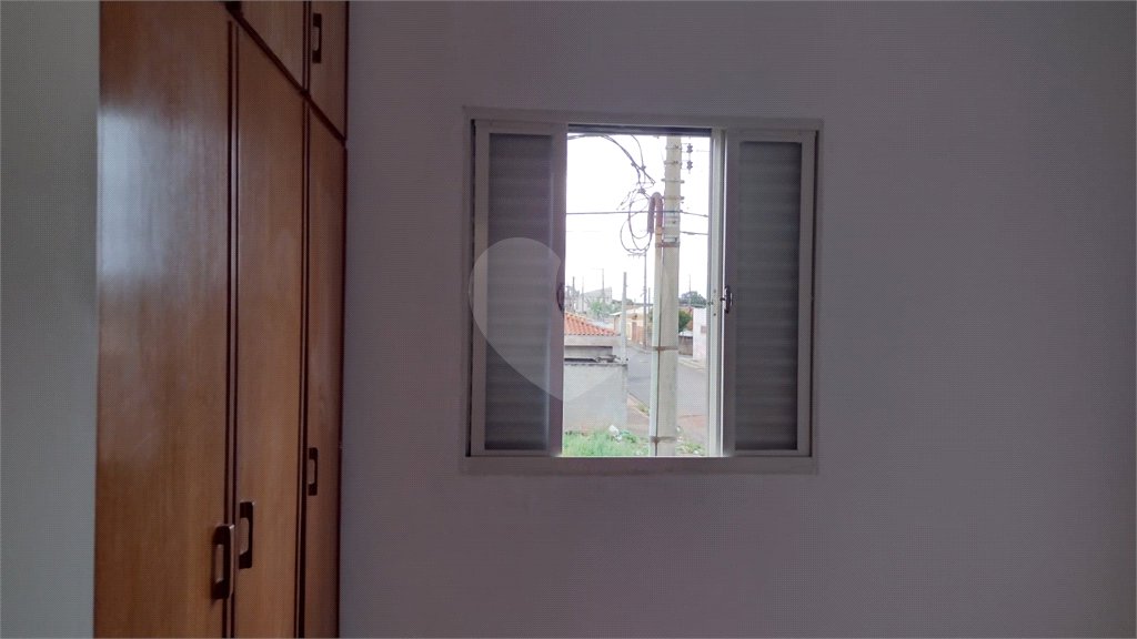 Apartamento no Condomínio Residencial Itaipu