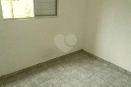 Apartamento com 2 dormitórios