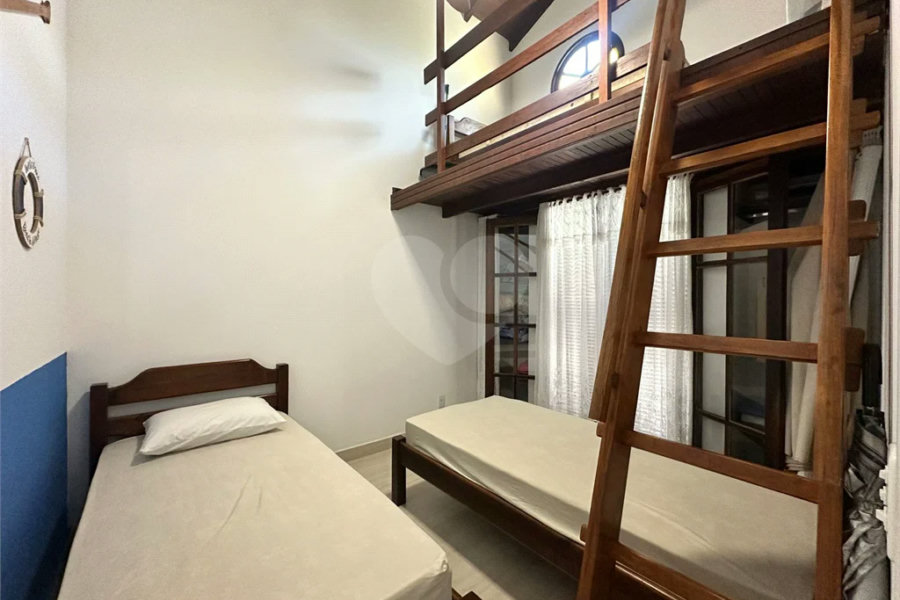 Casa à venda com 4 quartos, sendo 2 suítes, em Morada da Praia, Bertioga, SP