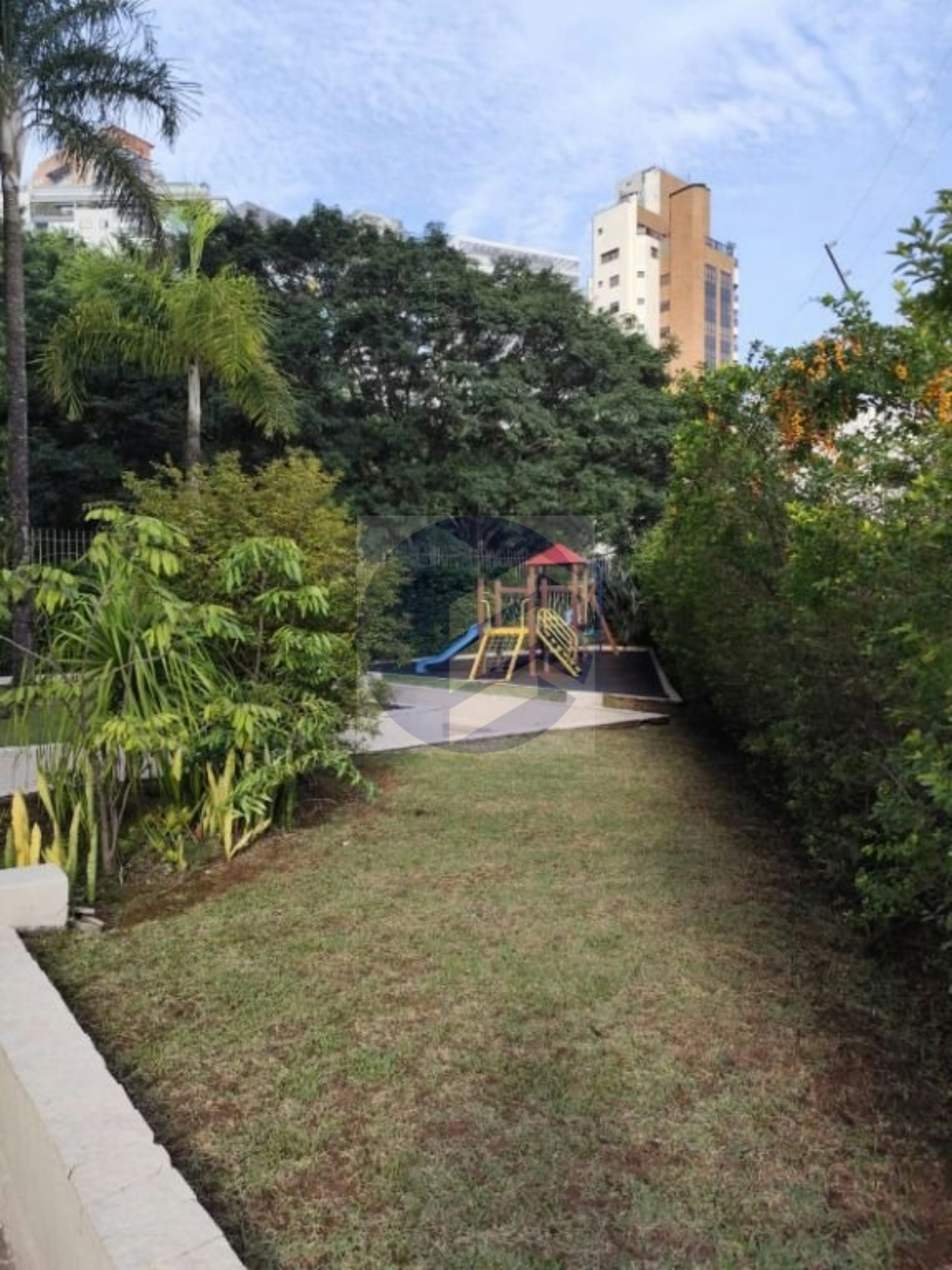 Apartamento à venda no Edifício Tatiana - 2 Dormitórios Sumarezinho (Vila Madalena)