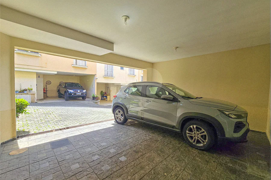 Casa em condomínio no Tucuruvi, 3 dormitórios, 1 suíte, 3 banheiros, 2 vagas e lazer com churrasqueira no condomínio