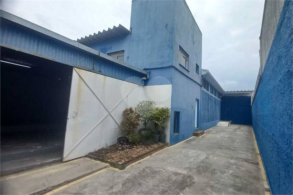 Galpão Comercial com 370m² para venda e locação na Vila Guarani – Excelente Oportunidade para Empresas