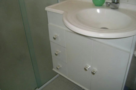 Casa à venda com 3 quartos, sendo 1 suíte, no condomínio Res Green Ville, São Paulo - SP