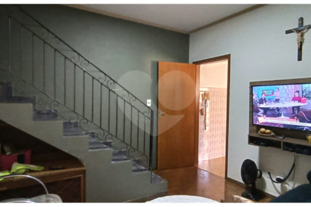Casa à venda com 3 quartos, sendo 1 suíte, em Vila Boa Vista, São Carlos - SP