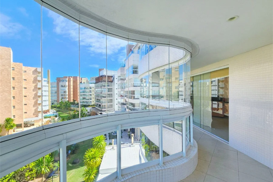 Apartamento à venda com 3 suítes em Riviera de São Lourenço, Bertioga, SP