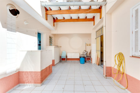 Sobrado à venda com 4 quartos, sendo 1 suíte, em Vila Mascote, São Paulo, SP