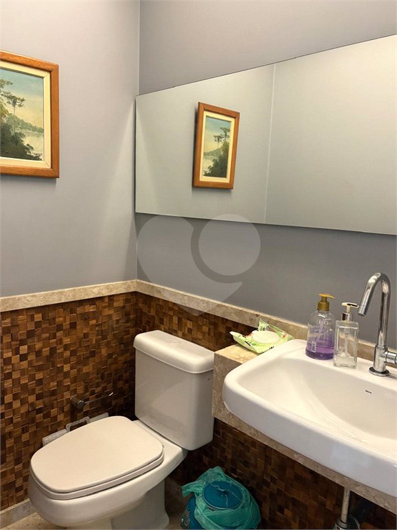 Apartamento em Moema Pássaros à Venda 171 m² 3 Dormitórios 3 Suítes Reformado