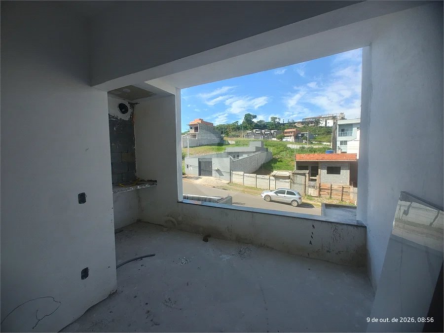 Apartamento 2 dormitórios com 1 vaga de garagem, excelente localização, programa MCMV, pagto parcelado