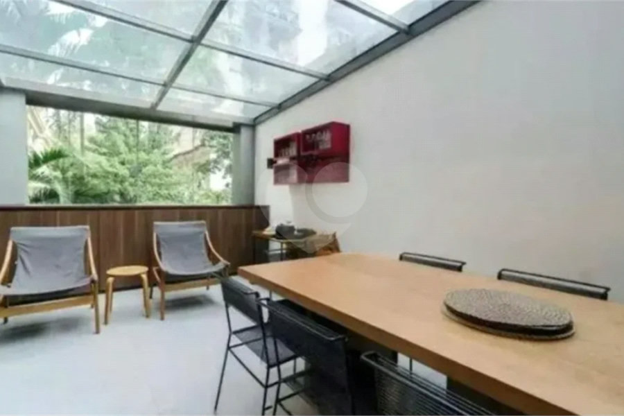 Apartamento no Jardim Paulista 76 m² 1 vaga