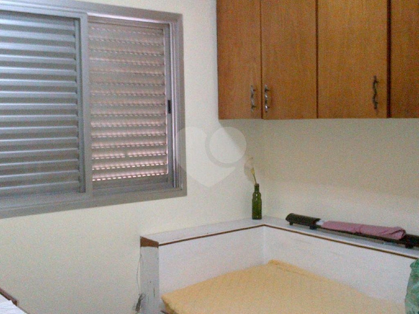 Moema - Apartamento 2 dormitórios c/suíte e Ar condicionado mobiliado !!!