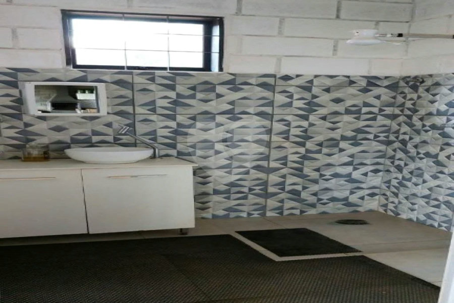 Chácara à venda com 4 quartos, sendo 1 suíte,  em Jardim dos Ipês, Brodowski, SP