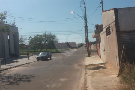 Terreno no Jardim Embaré.