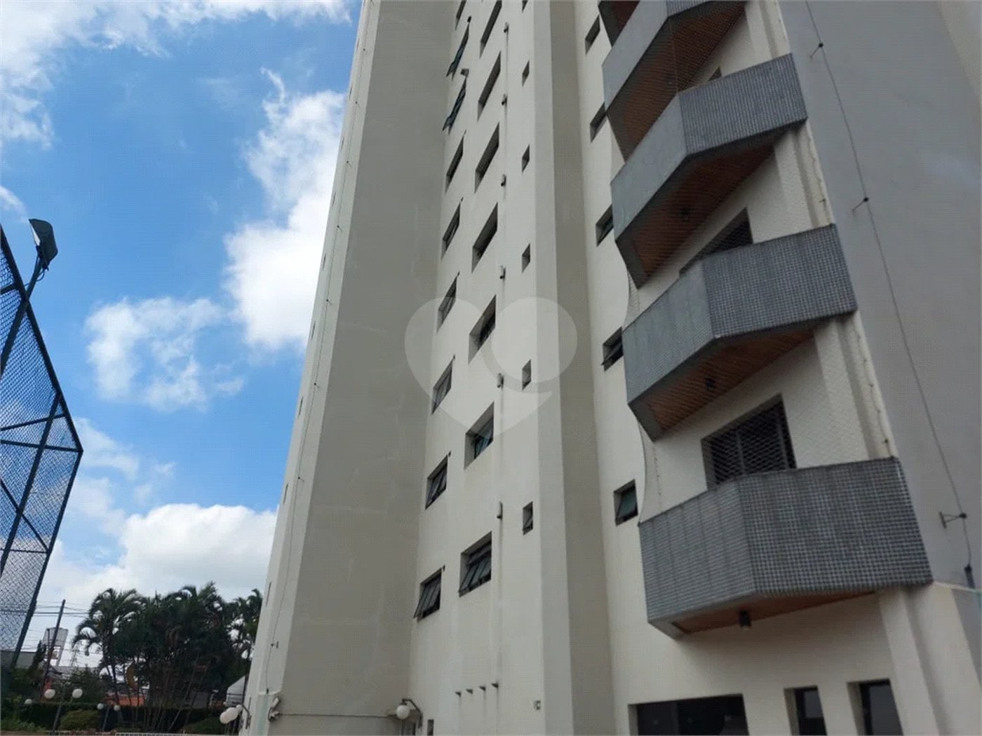 APARTAMENTO PARA LOCAÇÃO NA VILA LEOPOLDINA COM 03 DORM 1 SUITE E 02 VAGAS DE GARAGEM