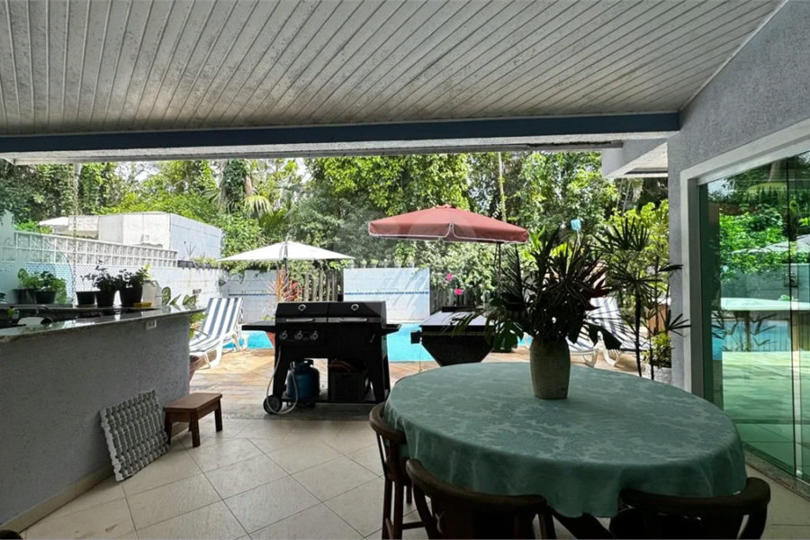 Casa à venda com 4 suítes em Riviera de São Lourenço, Bertioga, SP
