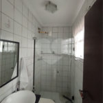 Casa com 300m² , 4 dormitórios , sendo 2 suítes , 5 vagas , à venda no bairro Curuçá , em Santo André.