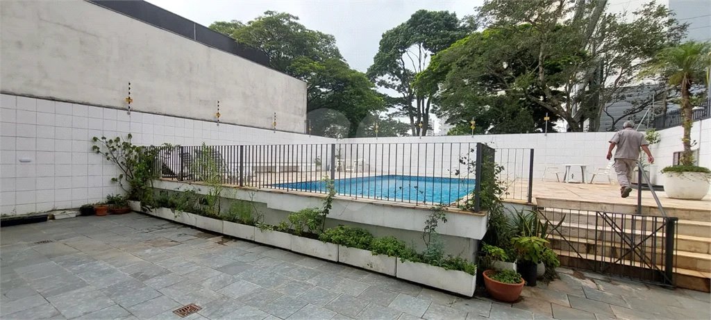 Apartamento de 1 quarto, 45 m², com garagem para locação no Alto da Boa Vista (Borba Gato)