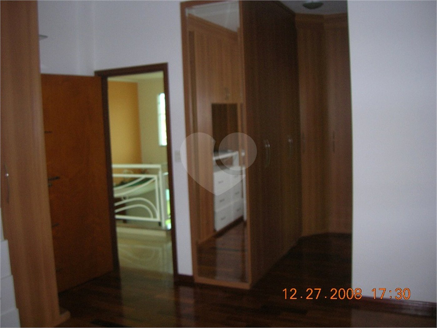 Casa no Condomínio Damha I
