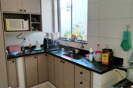 Casa à Venda – 4 Quartos, 1 Suíte – Vila Prado