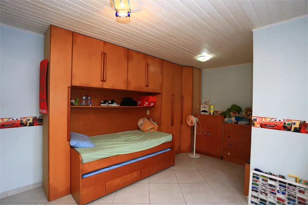 Sobrado à venda com 4 quartos, sendo 1 suíte,  em Vila Sônia, São Paulo, SP