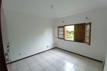 Casa a Venda no Condomínio Vista Alegre - Café em Vinhedo/SP
