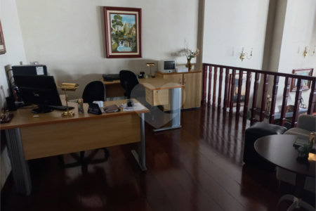 Casa Térrea na XV de Novembro .