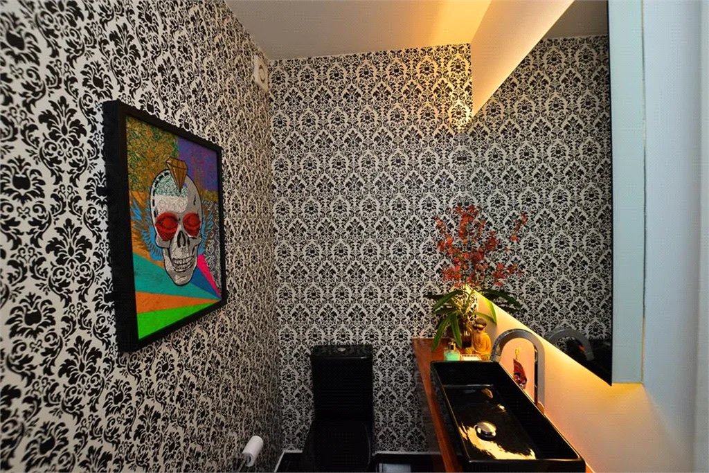 Cobertura à venda com 3 quartos, sendo 1 suíte, em Pinheiros, São Paulo, SP